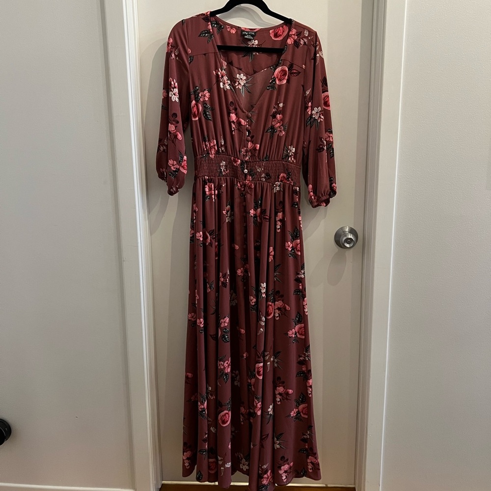 City Chic Maxi Dress - Ruched Floral